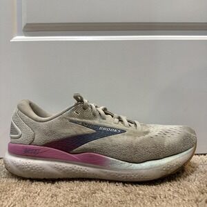 Brooks Ghost 16 Shoes Womens Size 9B Beige Pink Running Cushioned Sneakers